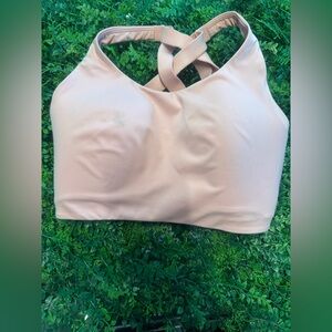 Lululemon sports bra MilkShake Pink Size 32DDD